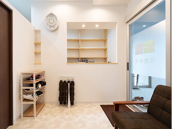 花整体院待合室